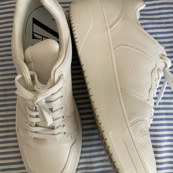 Zara high sneakers size 8 - Picture 2 of 3